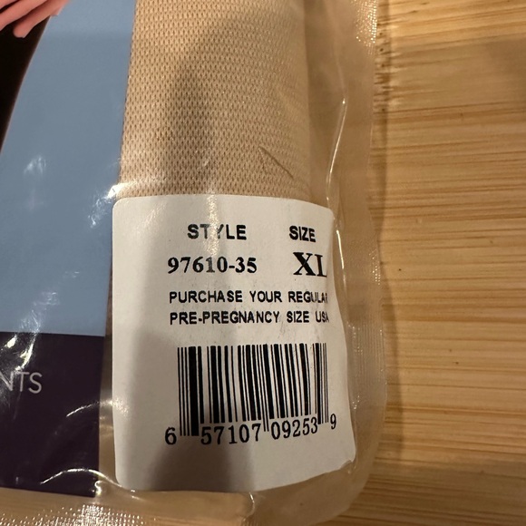 Motherhood Maternity Support Belt Extra Large Nude - Never Used - Picture 2 of 4